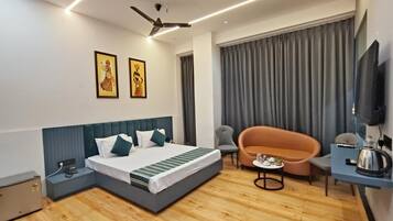 Kamar Grand | Meja kerja, kedap suara, dan Wi-Fi gratis