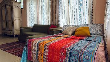 1 bedroom, WiFi, bed sheets