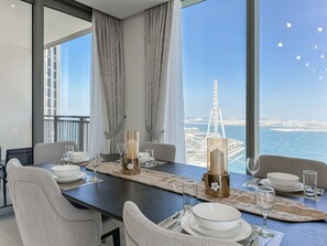 Appartement Deluxe | Repas dans la chambre