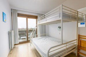 5 chambres, accès au Wi-Fi (inclus)
