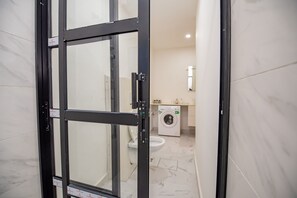 Interior - Appartement Moderne Meublé Douala Denver (Douala)