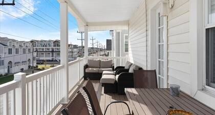 4602 Central Avenue, Sea Isle City - Top Floor!