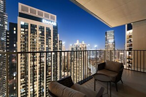 Property grounds - WORLD CLASS | 2BR | Downtown View (Downtown)