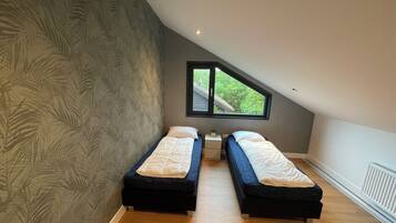 4 habitaciones y wifi gratis