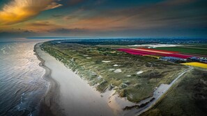 Aerial view - 3 bedroom accommodation in Julianadorp aan Zee (Julianadorp aan Zee)