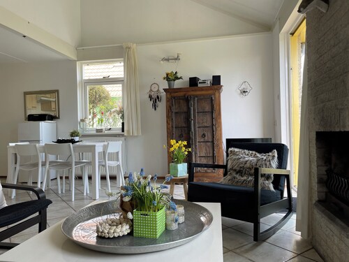 3 bedroom accommodation in Julianadorp aan Zee
