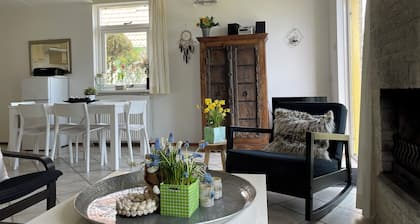 3 bedroom accommodation in Julianadorp aan Zee