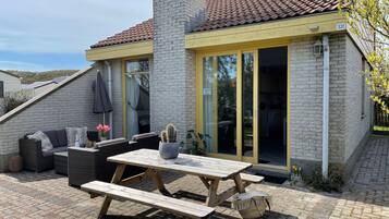Buiten dineren