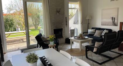 3 bedroom accommodation in Julianadorp aan Zee