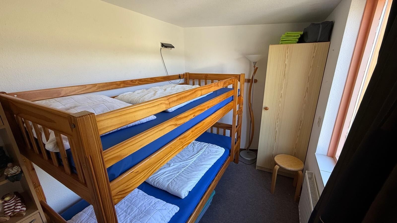 3 bedrooms, Internet