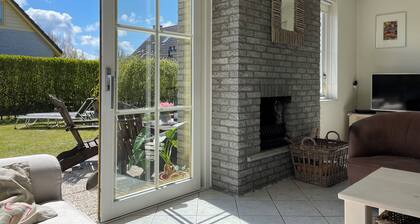2 bedroom accommodation in Julianadorp aan Zee
