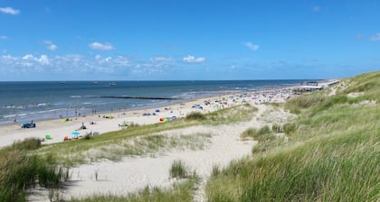 3 bedroom accommodation in Julianadorp aan Zee
