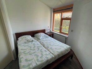 3 bedrooms, Internet