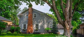 Charming 3 Bedroom House in North York