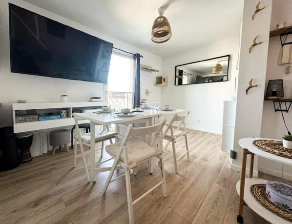 Dining - Un nid Douillet Pour les JO (Saint-Denis)