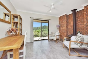 Interior - Kookaburra Range (North Rothbury)