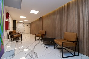 Lobby - This studio is a 0 bedroom(s), 1 bathrooms, located in Centro, Buenos Aires. (Centro)