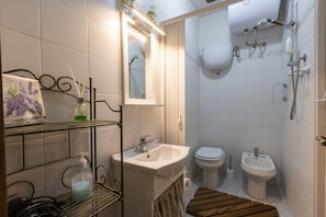Shower, bidet