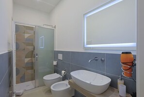 Doccia, bidet