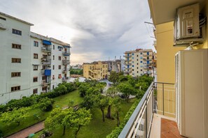 Balcony - Amal - Elegant apt in Sorrento (Sorrento)