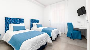 2 camere, una scrivania, ferro/asse da stiro, Wi-Fi gratuito