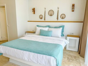 Standard Room | 1 bedroom, minibar, soundproofing, iron/ironing board