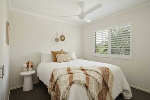 3 Schlafzimmer, Bügeleisen/Bügelbrett, Reisekinderbett, WLAN