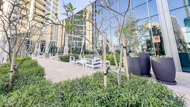 Exterior - Unparalleled 1BR with Marina View (Dubai)
