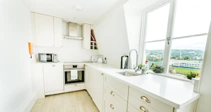 Argyle St Apartments