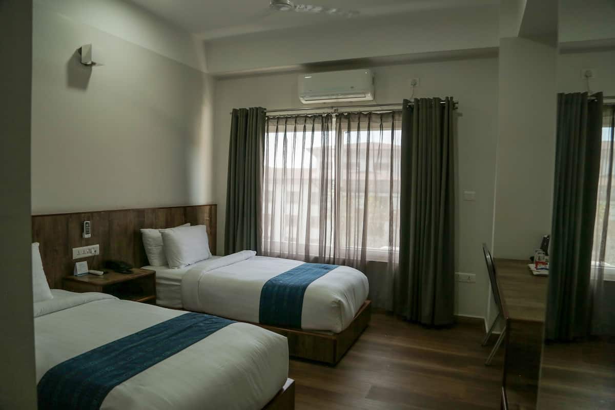 Chambre Supérieure Double ou avec lits jumeaux