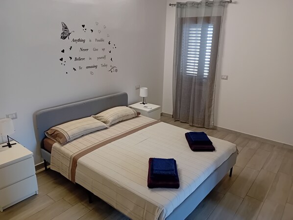 2 Schlafzimmer, Bettwäsche