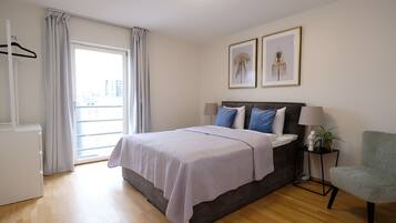 7 bedrooms, hypo-allergenic bedding, individually furnished