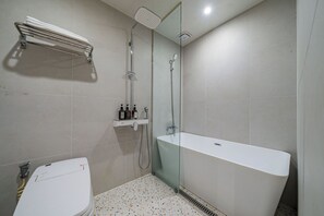 Habitación Deluxe | Cortinas opacas y wifi gratis