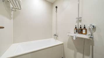 Party Room (Run of House) | Bathroom