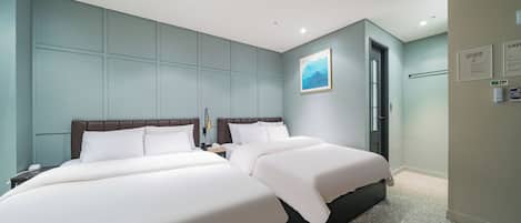 Party Room (Run of House) | 1 bedroom, blackout drapes, free WiFi
