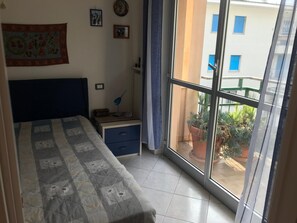 1 bedroom, iron/ironing board, WiFi, bed sheets - La Terrasse - Matteotti 110 (Ospedaletti)