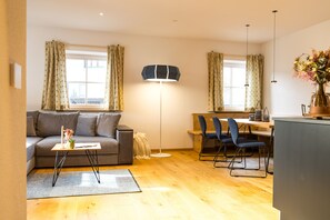 TV - Ferienwohnung mit 3 Schlafzimmern 106 qm (Bernau am Chiemsee)