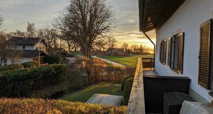 Ferienwohnung in 150m Nähe zum Chiemsee