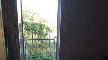 1 habitación, tabla de planchar con plancha y acceso a internet