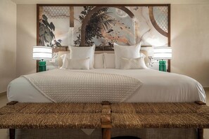 Deluxe Room | Desk, iron/ironing board, free WiFi