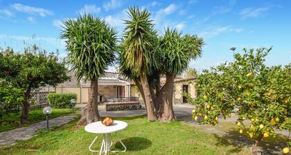 2 bedroom beautiful home in Torrenova
