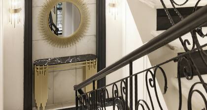 Maestro Address Hotel