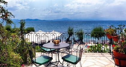 Afissos Seaside Cottage