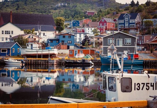 Patey’s Port Inn 3Bd Hot Tub Driveway