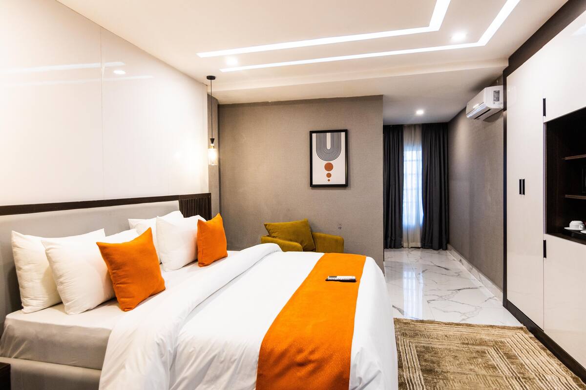 Luxury Room