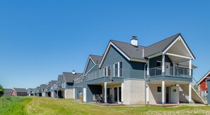 Exterior - Kleine Perle - Infrarotsauna, Kamin, Vollbad, Terrasse, Nordsee- und Strandnah (Büsum)