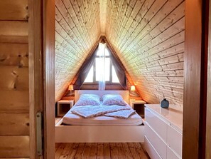 2 habitaciones, cuna de viaje, wifi gratis y ropa de cama