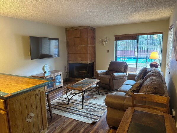 Fireplace - Lifts West G8 in Red River NM (Red River)