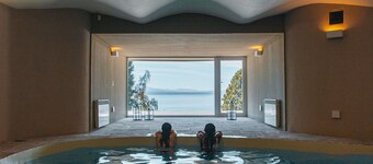 Nautical House in Bariloche: on the shores of Lake Nahuel Huapi