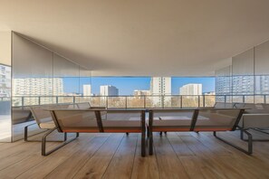 Balcony - Elegant Apartment by Renters Prestige (Warsaw)